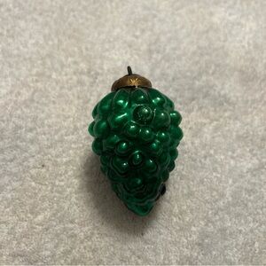 Vintage Look 3” Green Cluster Of Grapes Christmas Glass Kugel Ornament
